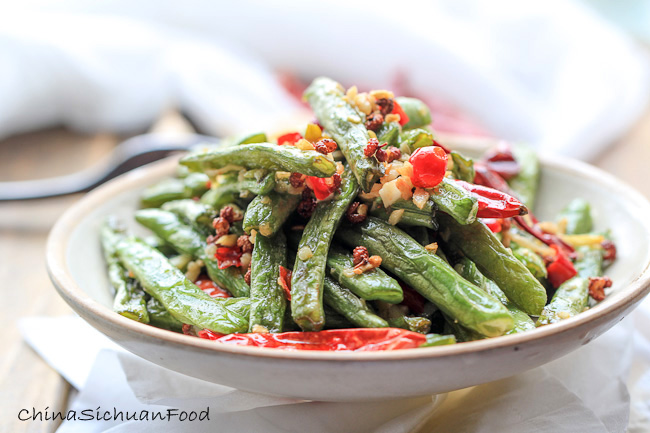 Sichuan green beans 