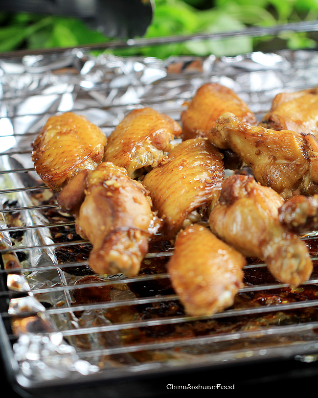 Glazed Chicken Wings with honey1