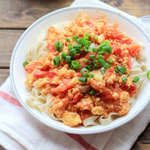 Tomato Noodles with Fried Egg - China Sichuan Food