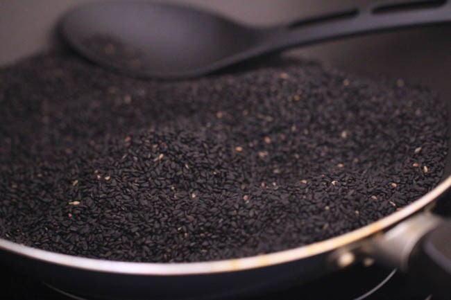how to toasted black sesame seeds-3