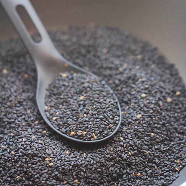 how to toast black sesame seeds