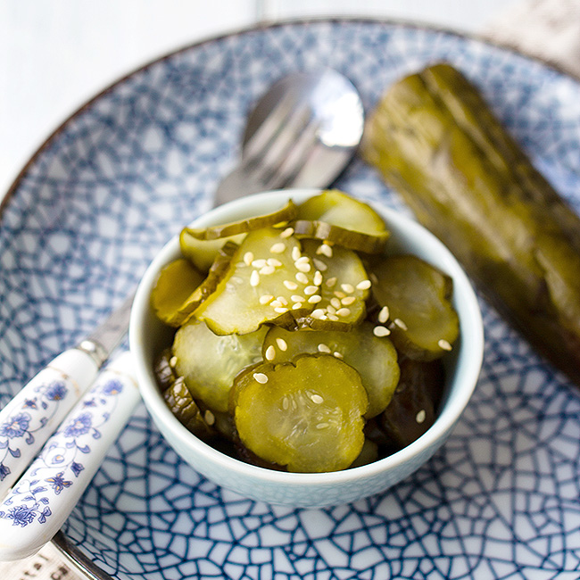 Chinese Pickled Cucumber with Soy Sauce and Vinegar