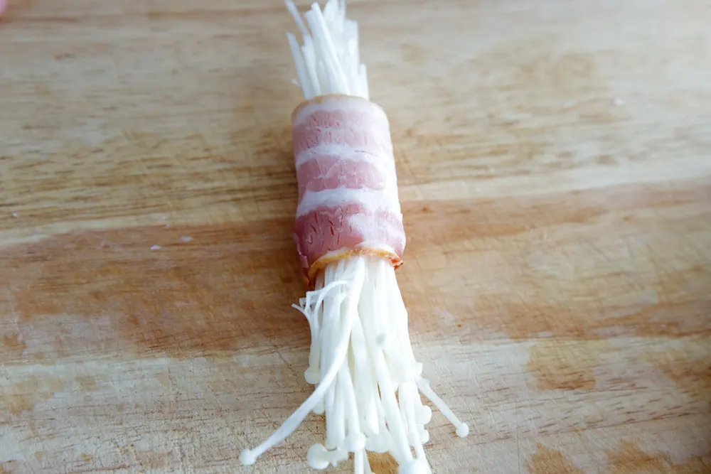 enoki mushroom wrapped by bacon|chinasichuanfood.co