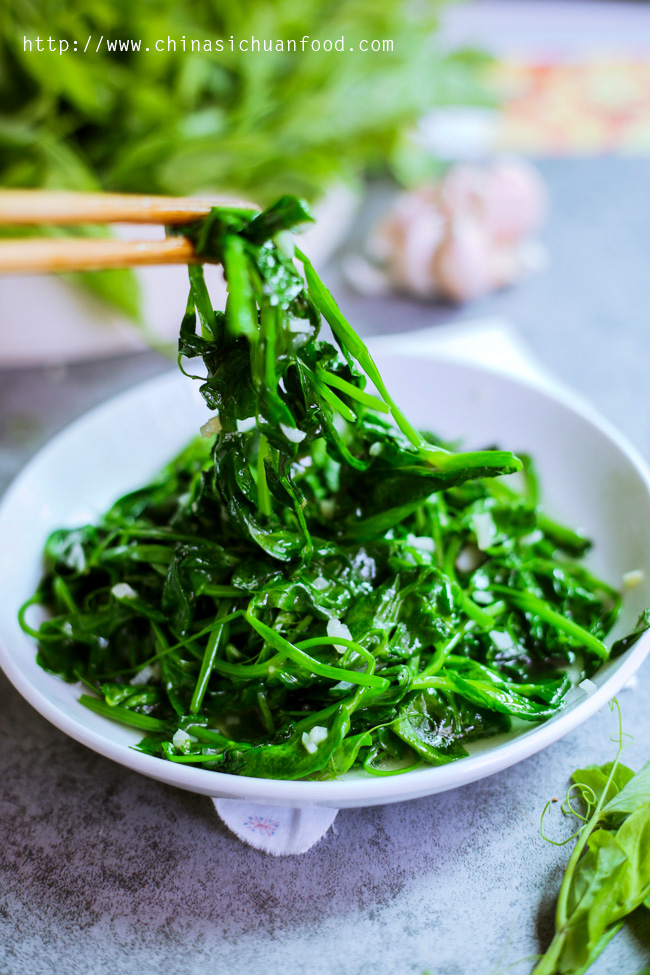 Snow Pea Leaves Stir Fried with Garlic | China Sichuan Food