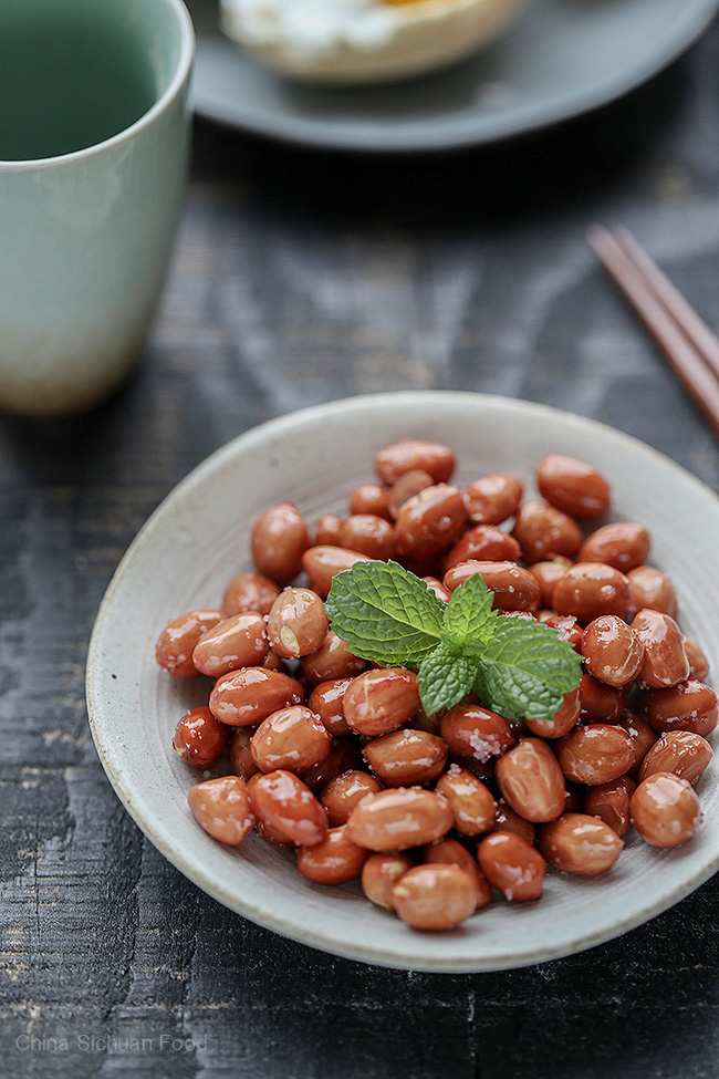 Chinese fried peanuts