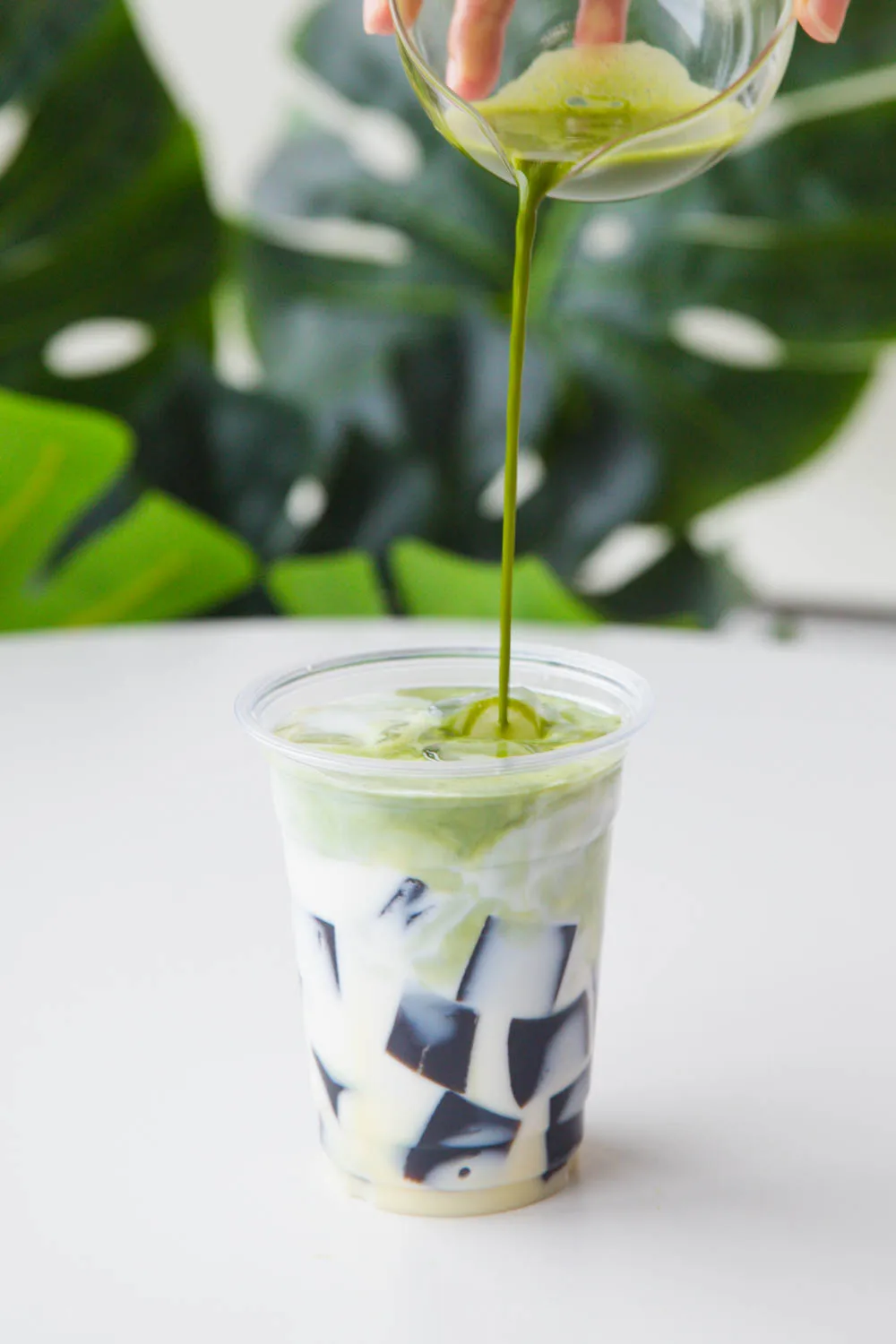 grass jelly matcha latte|chinasichuanfood.com