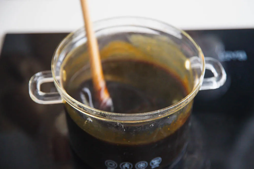 making grass jelly from the grass jelly plant|chinasichuanfood.com