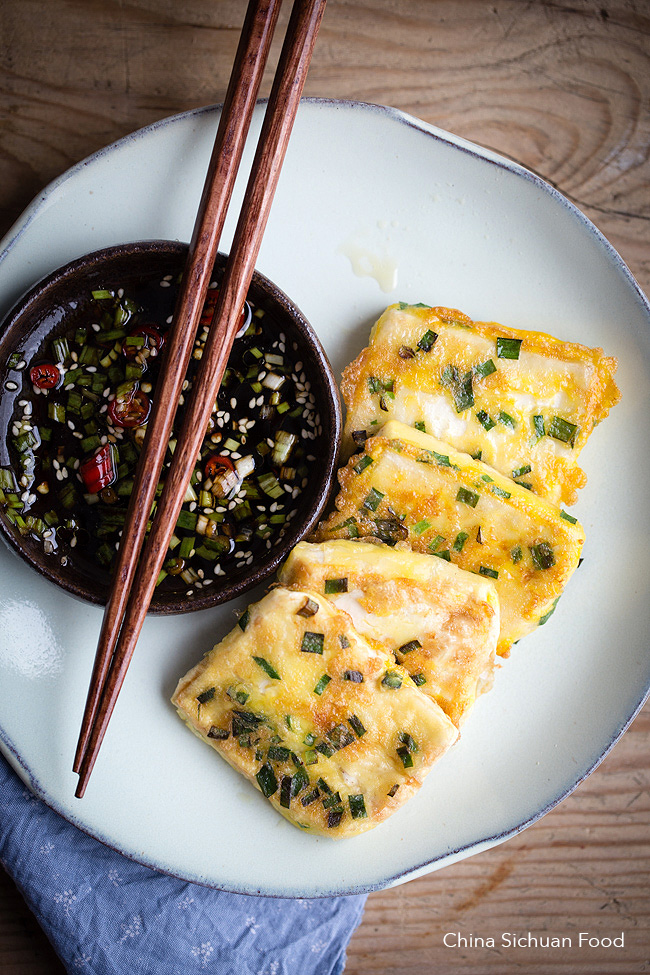 pan-fired tofu with chives