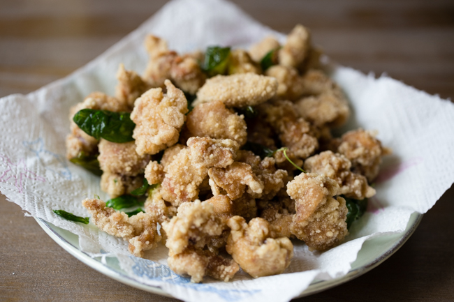 Taiwanese Salt and pepper chicken-Basil peppercorn chicken