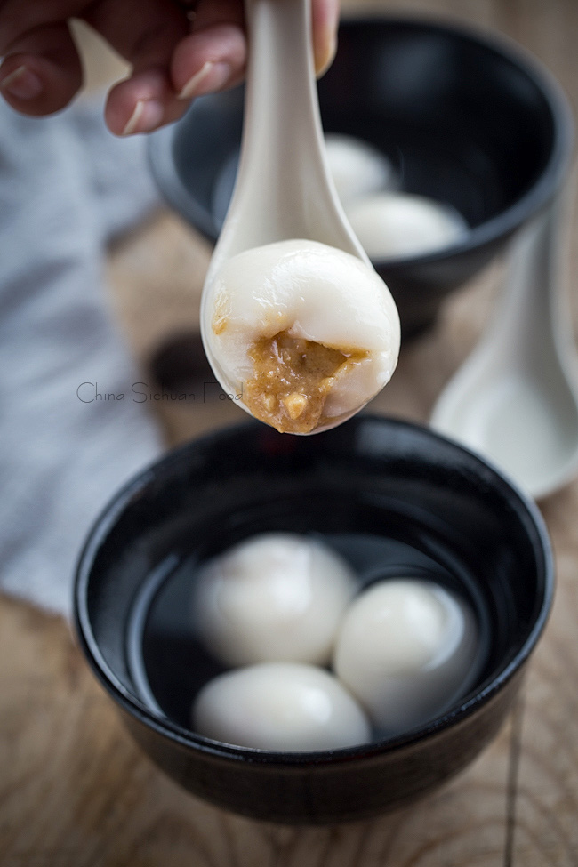 Peanut dumplings (Peanut Tang Yuan) | Chinasichuanfood.com