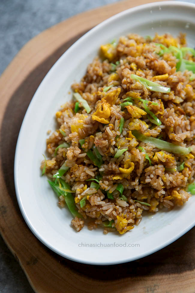 soy sauce fried rice|chinasichuanfood.com