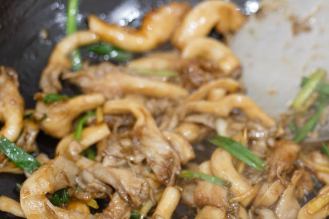 oyster mushroom stir fry | Chinasichuanfood