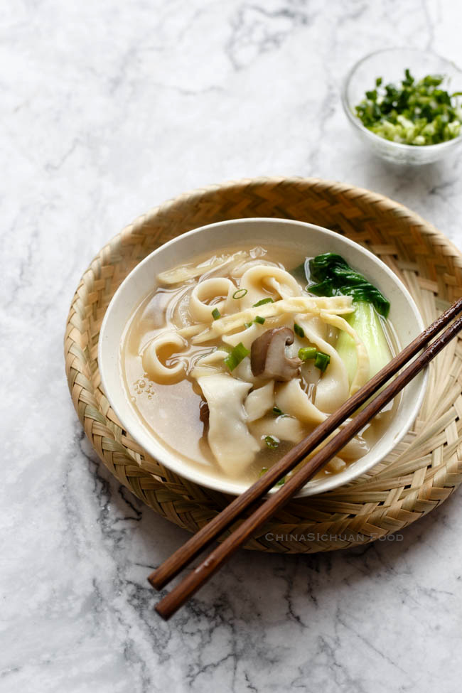 vegetable noodle soup | chinasichuanfood.com