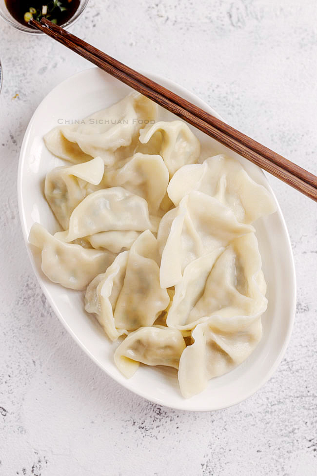 How to make Chinese dumplings|chinasichuanfood.com