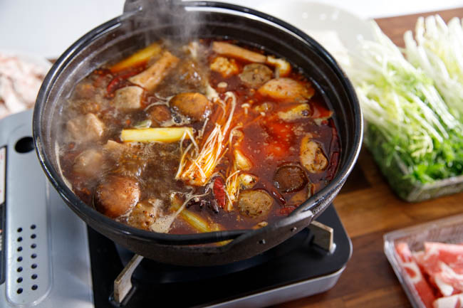 how to make hot pot at home|chinasichuanfood.com