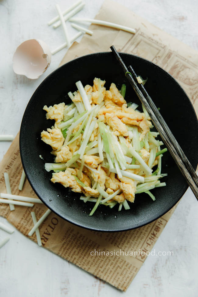yellow chive and scrambled egg|chinasichuanfood.com