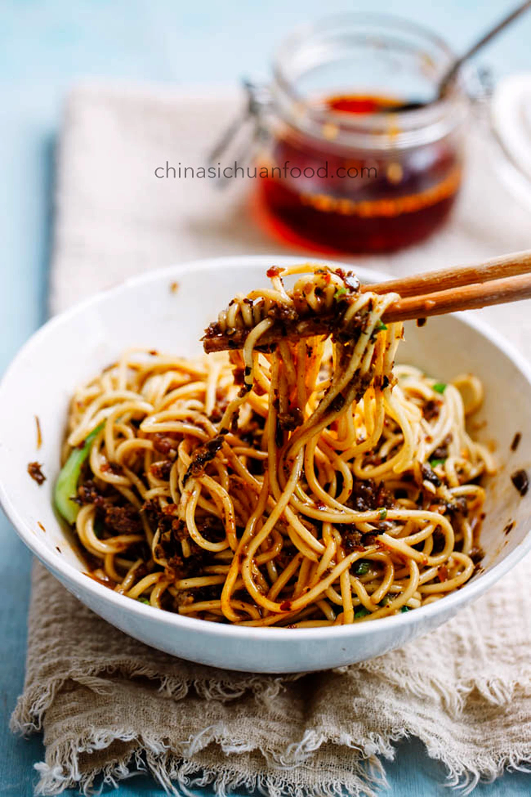 Dan Dan Noodles | chinasichuanfood.com