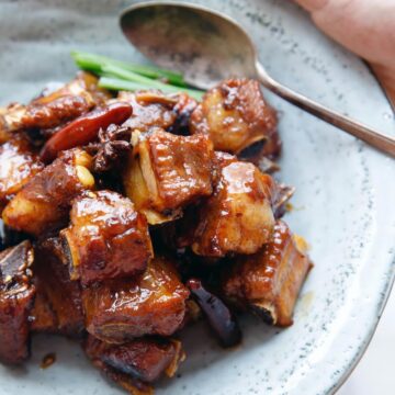 Red braised pork ribs|chinasichuanfood.com