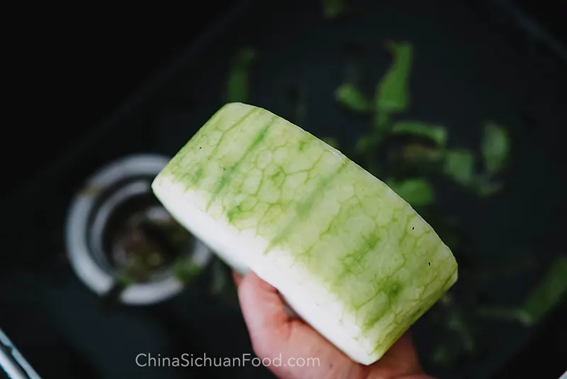 braised winter melon with ground pork|chinasichuanfood.com
