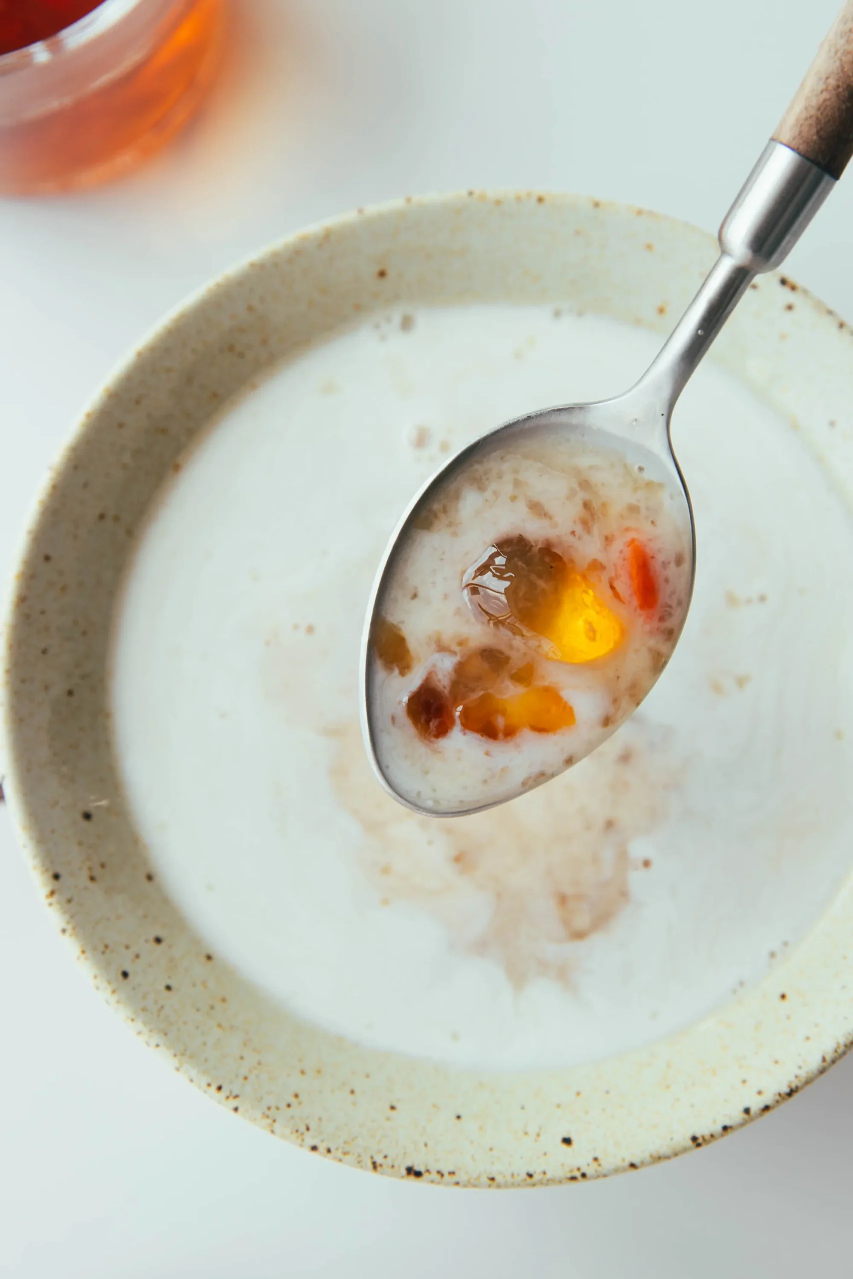 Peach gum soup- peach gum desset