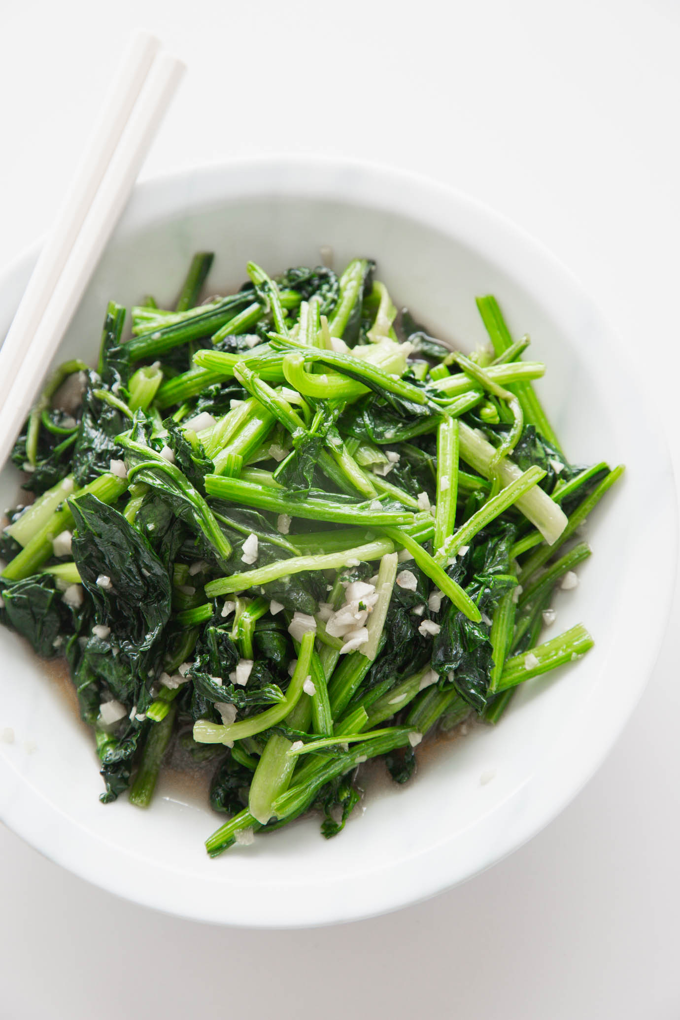 spinach stir fry |chinasichuanfood.com