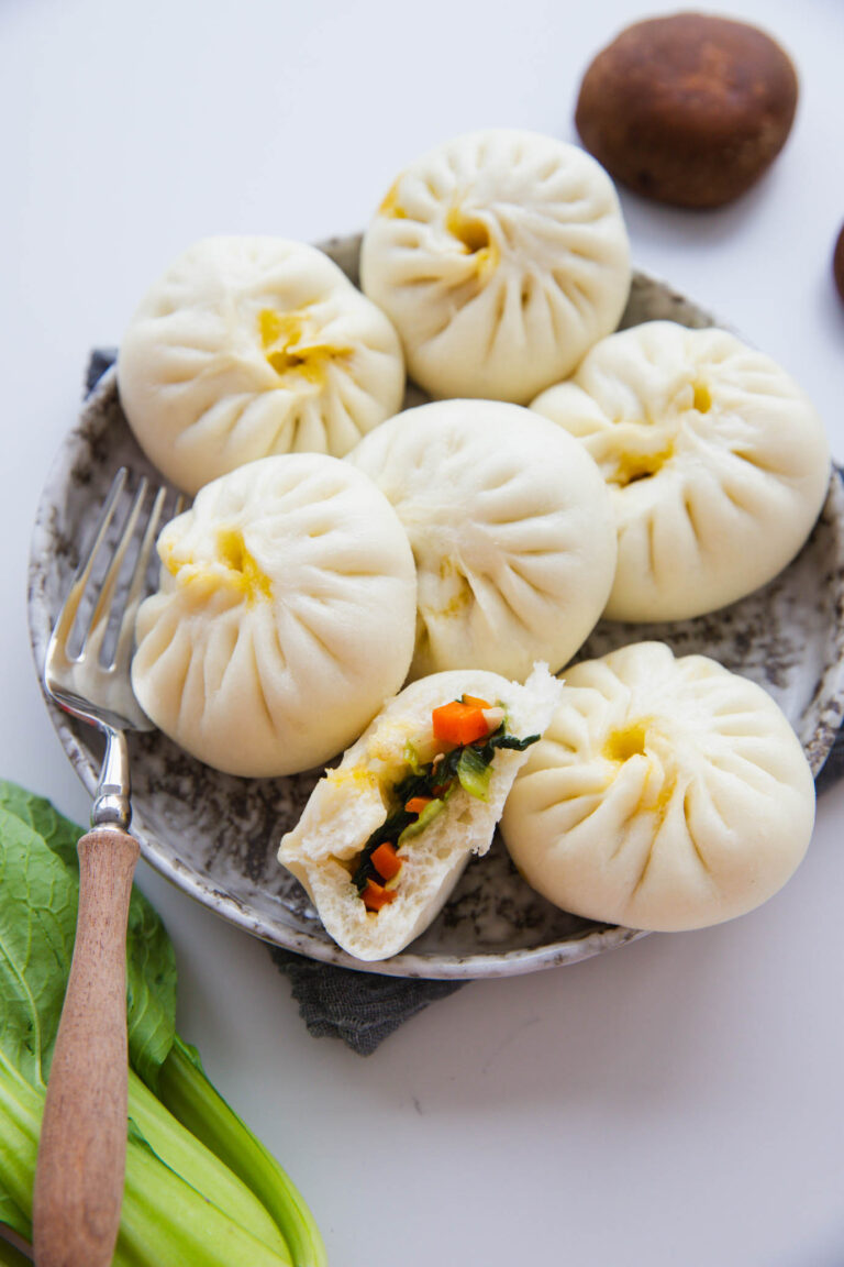 Baozi with Mushroom and Bok Choy