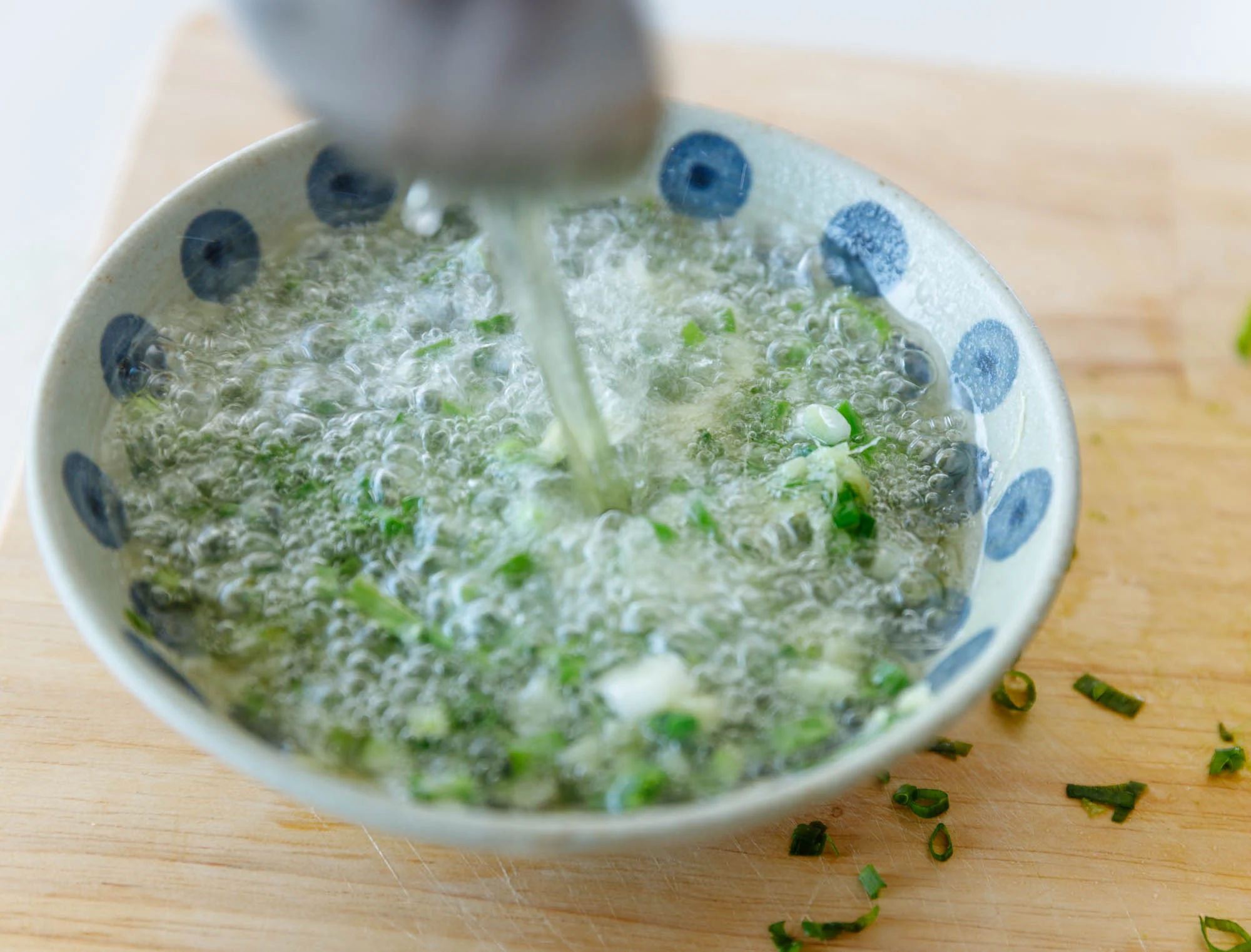 scallion and ginger sauce | chinasichuanfood.com
