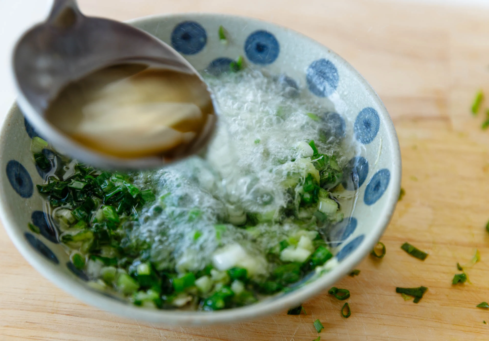 scallion and ginger sauce | chinasichuanfood.com
