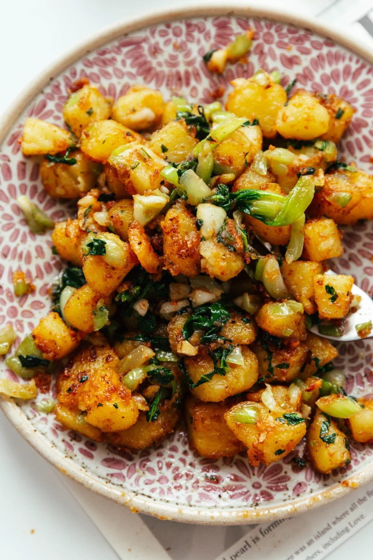 bok choy and crispy potatoes| chinasichuanfood.com