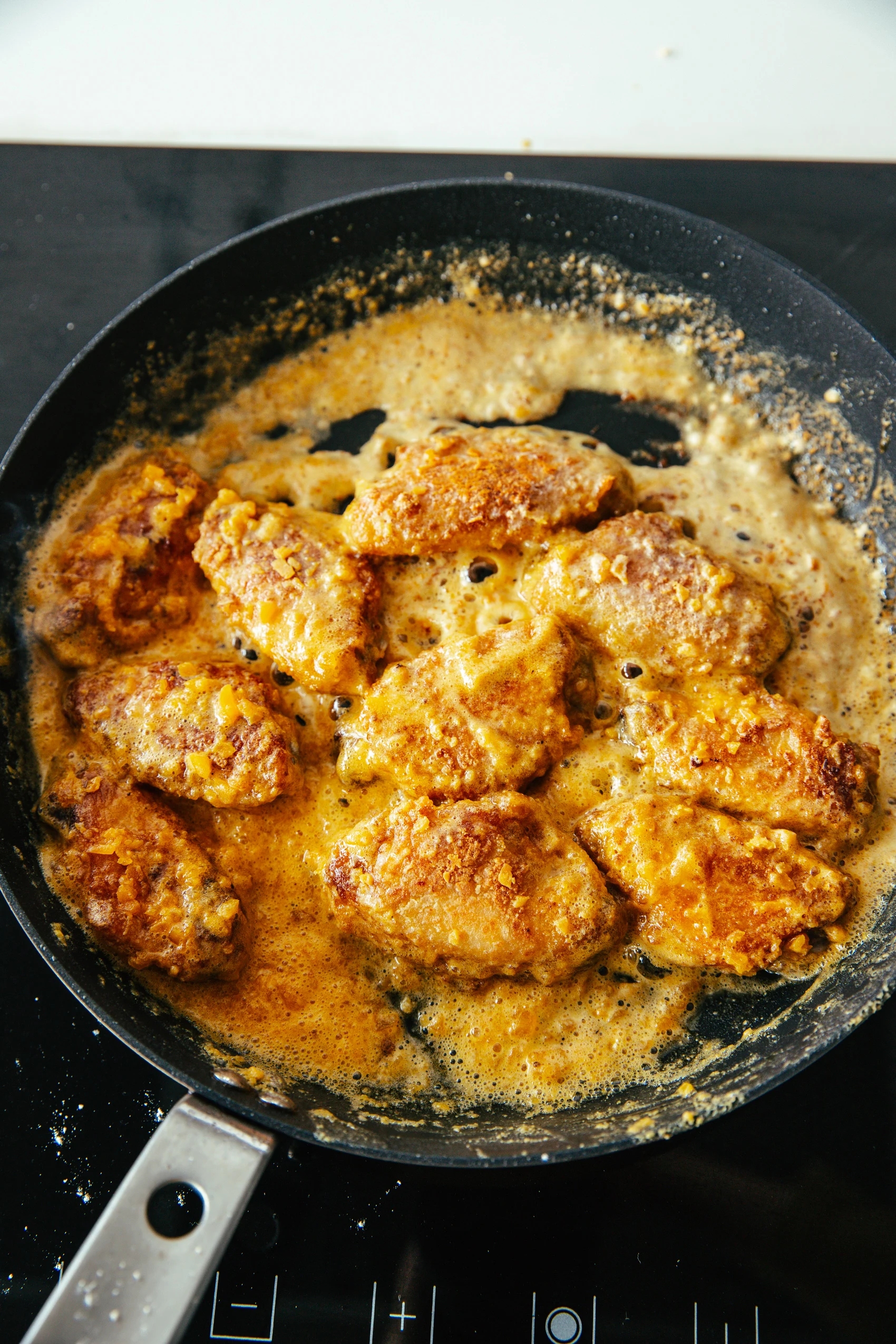 chicken wings with salted egg yolk | chinasichuanfood.com