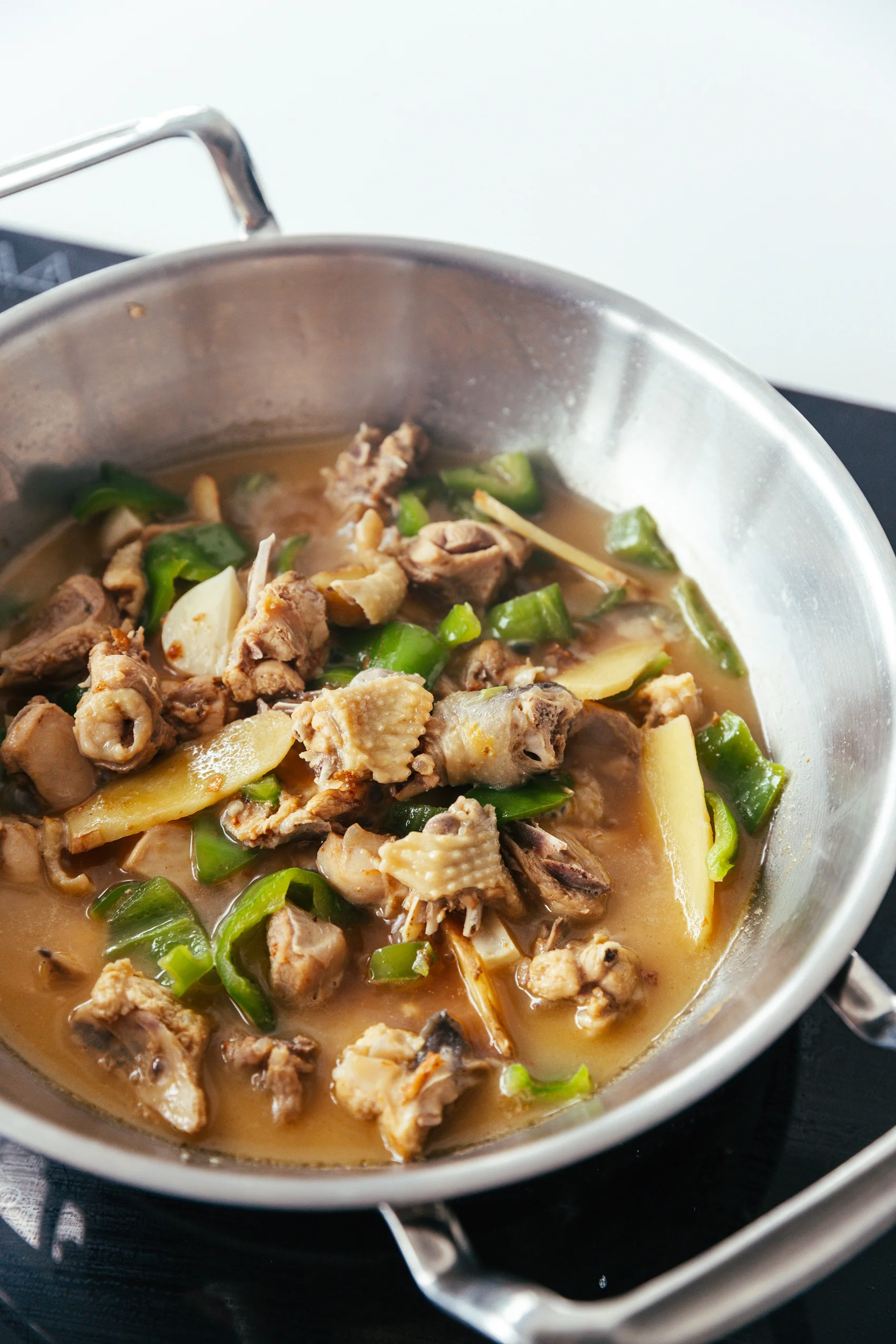 simmered chicken with peppers